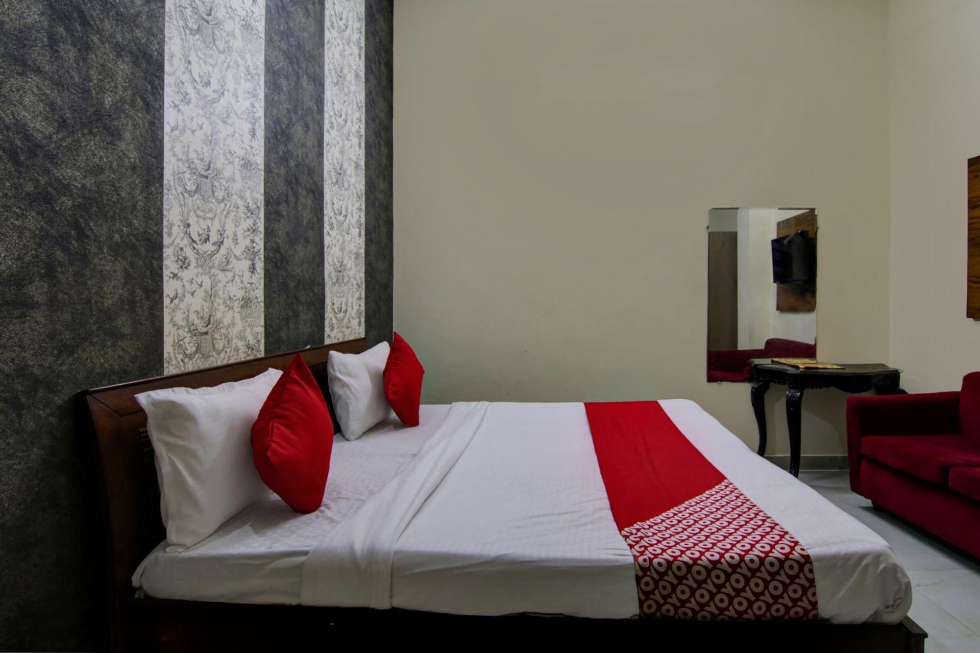 Hotel Yash House 뉴델리 외부 사진