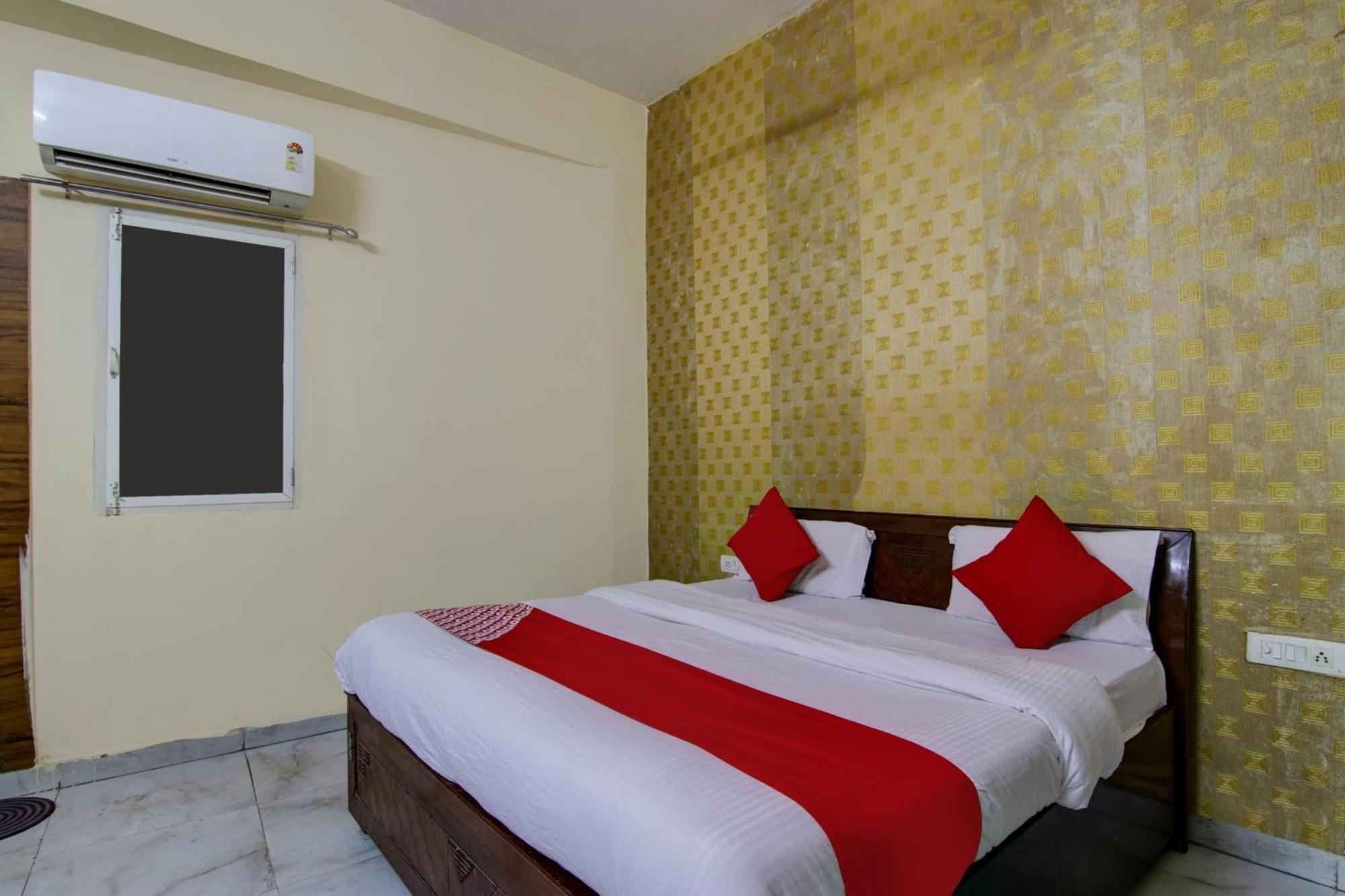Hotel Yash House 뉴델리 외부 사진